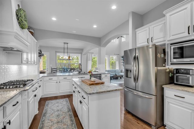 12253 Seagrape Lane, Conroe, TX 77304