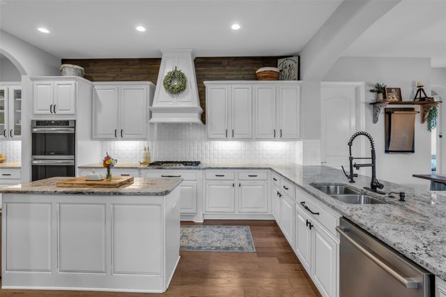 12253 Seagrape Lane, Conroe, TX 77304