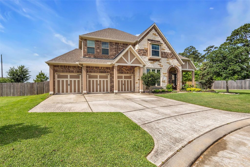 12253 Seagrape Lane, Conroe, TX 77304