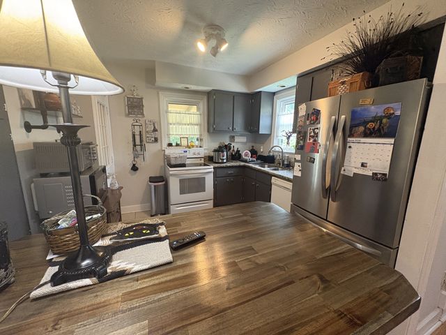 108 Greenwood St, Mount Pleasant, TN 38474