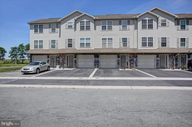 3573 PINECREST CT, Fayetteville, PA 17222