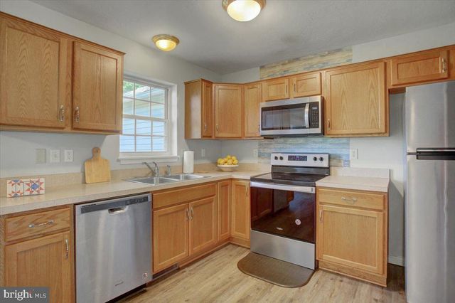 3573 PINECREST CT, Fayetteville, PA 17222