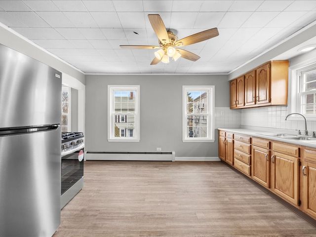 88 Pleasant Street 2, Lincoln, RI 02865