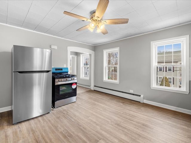 88 Pleasant Street 2, Lincoln, RI 02865