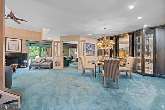 182 LINDEN DR, Elkins Park, PA 19027