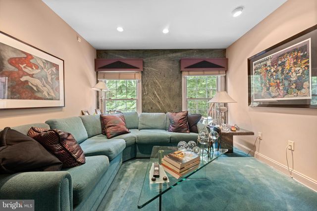182 LINDEN DR, Elkins Park, PA 19027