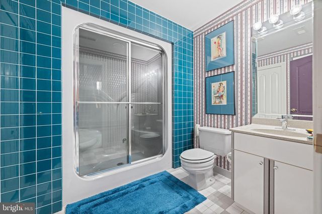 182 LINDEN DR, Elkins Park, PA 19027