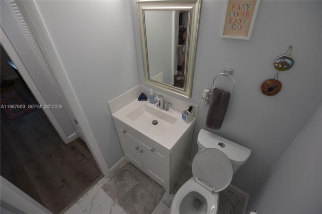 2572 E Emory Dr F, West Palm Beach, FL 33415