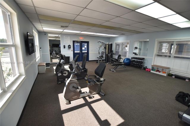 2572 E Emory Dr F, West Palm Beach, FL 33415