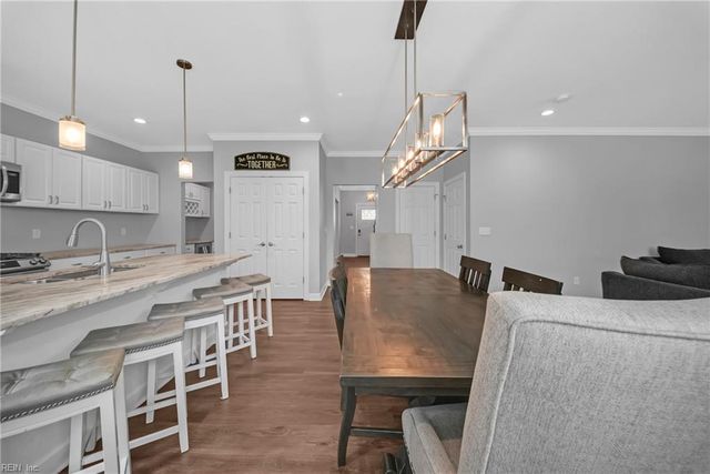 8215 Edwin DR, Norfolk, VA 23505