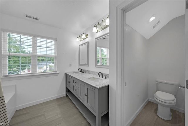 8215 Edwin DR, Norfolk, VA 23505