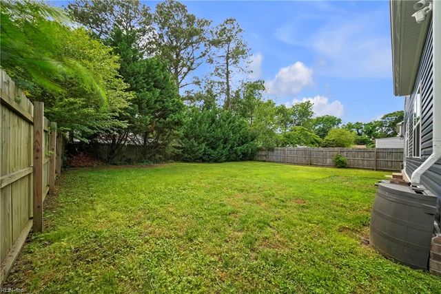 8215 Edwin DR, Norfolk, VA 23505
