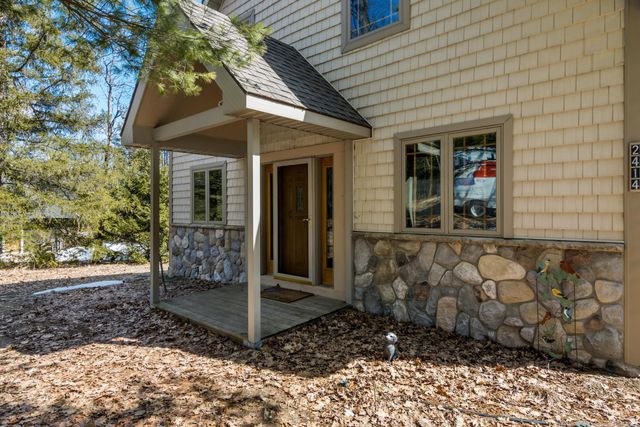 2414 Lake Drive, Long Lake Twp, MI 49685