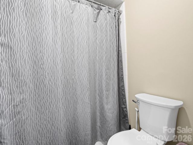 88 Laurelwood Circle W 10, Hendersonville, NC 28791