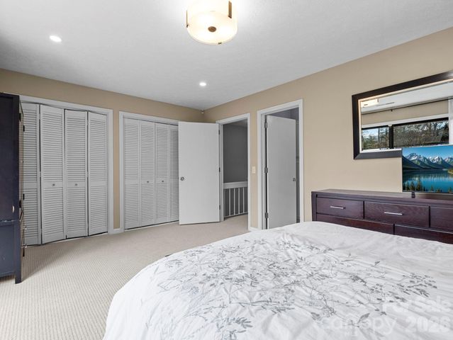 88 Laurelwood Circle W 10, Hendersonville, NC 28791