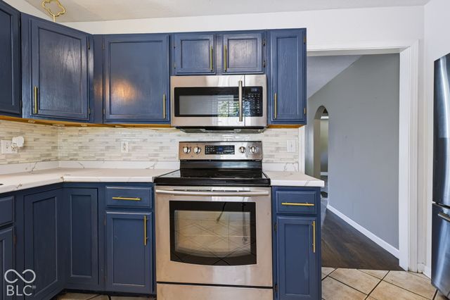 3770 Creston Drive, Indianapolis, IN 46222