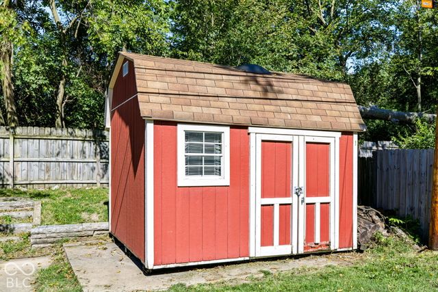 3770 Creston Drive, Indianapolis, IN 46222
