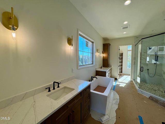 1150 Lochshire Drive, Burlington, NC 27215