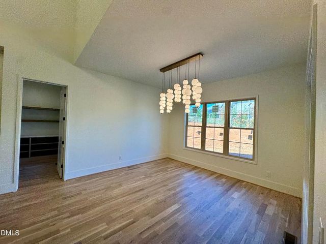 1150 Lochshire Drive, Burlington, NC 27215