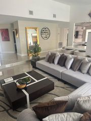 7363 NW 49th St, Lauderhill, FL 33319