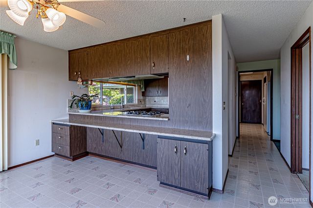 8926 51st Street W, University Place, WA 98467