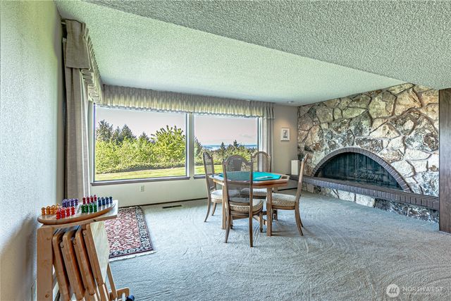 8926 51st Street W, University Place, WA 98467