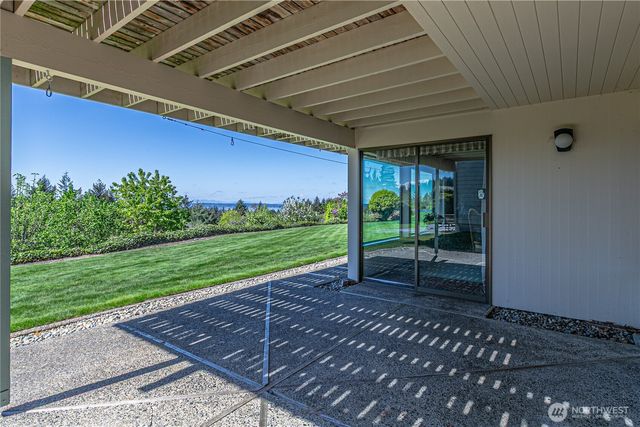 8926 51st Street W, University Place, WA 98467