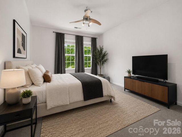 221 Appeldoorn Circle, Asheville, NC 28803