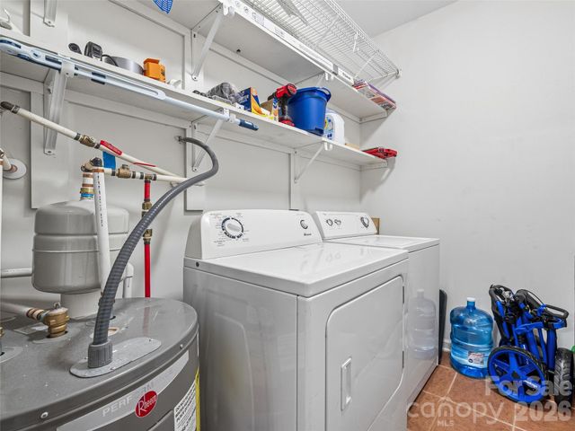 221 Appeldoorn Circle, Asheville, NC 28803