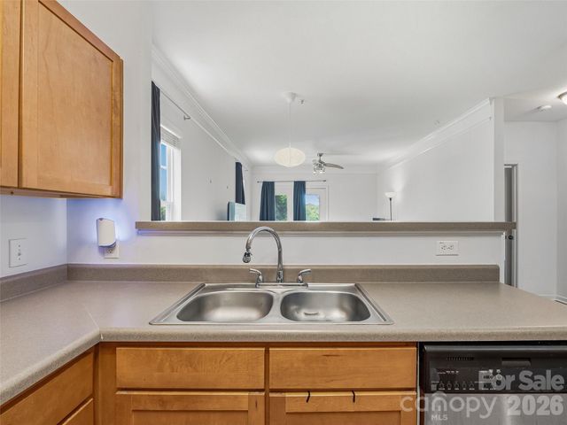 221 Appeldoorn Circle, Asheville, NC 28803