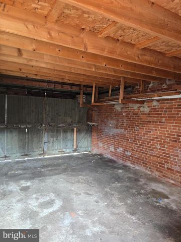 1828 STATE ST, Harrisburg, PA 17103