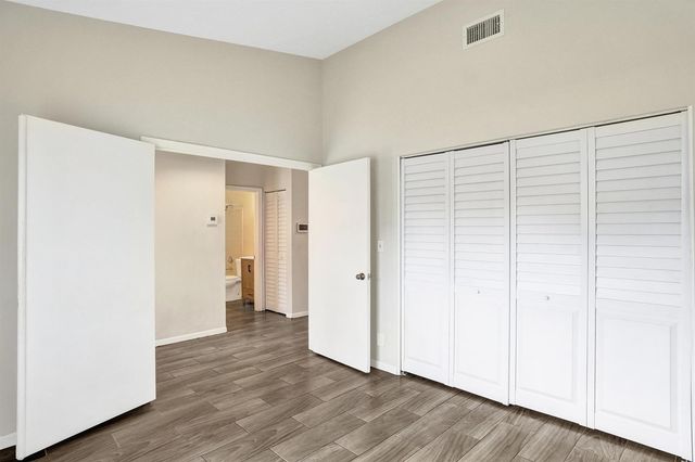 3066 S Oakland Forest Drive 902, Oakland Park, FL 33309