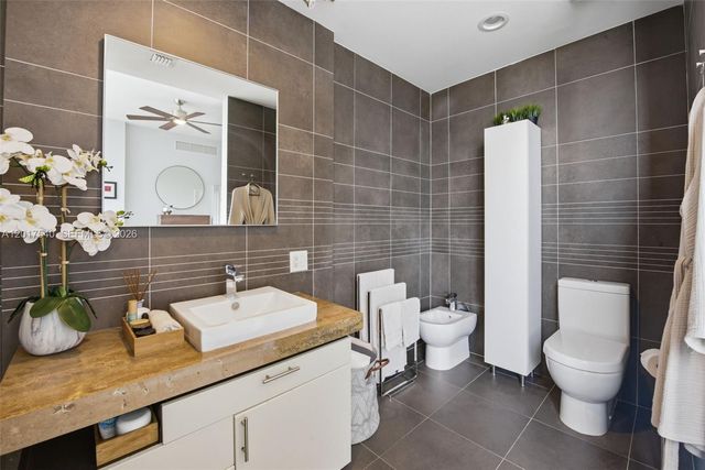 2100 Park Ave 302, Miami Beach, FL 33139
