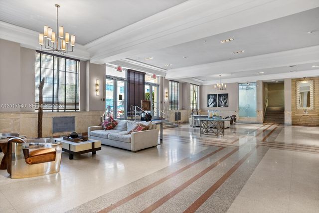 2100 Park Ave 302, Miami Beach, FL 33139