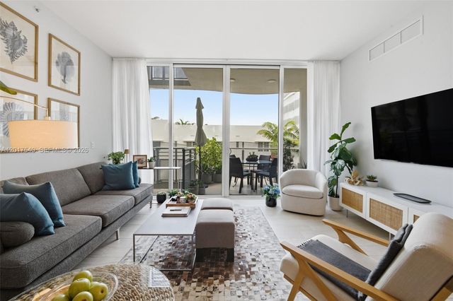 2100 Park Ave 302, Miami Beach, FL 33139