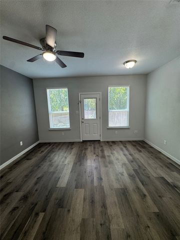 2026 Brookes Street, Fort Worth, TX 76105