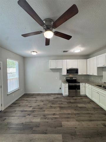 2026 Brookes Street, Fort Worth, TX 76105