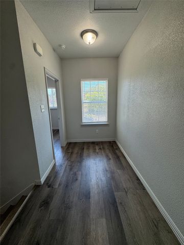 2026 Brookes Street, Fort Worth, TX 76105