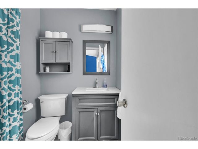 5291 S Yampa St, Centennial, CO 80015