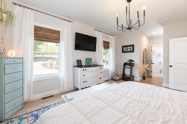 47 Clover Ridge Road, Meredith, NH 03253