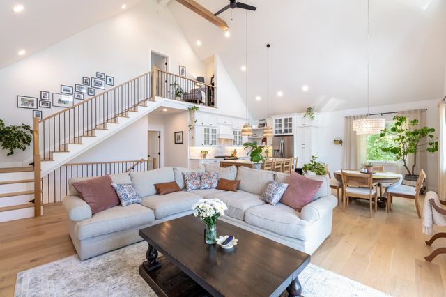 47 Clover Ridge Road, Meredith, NH 03253