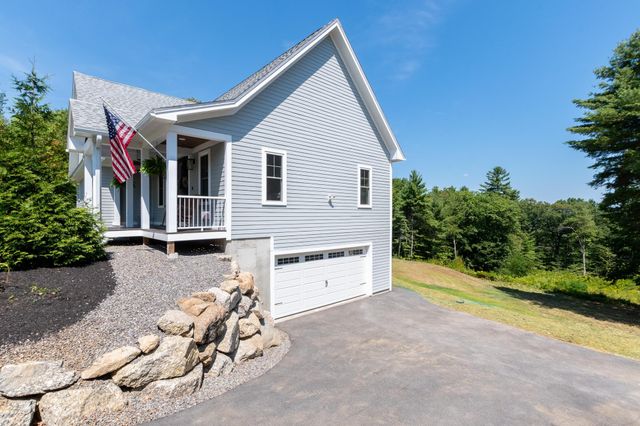 47 Clover Ridge Road, Meredith, NH 03253