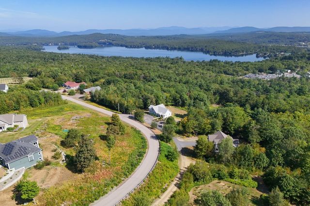 47 Clover Ridge Road, Meredith, NH 03253