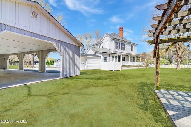 710 S Caroline Street, Rockingham, NC 28379