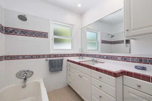 4577 48th Street, San Diego, CA 92115