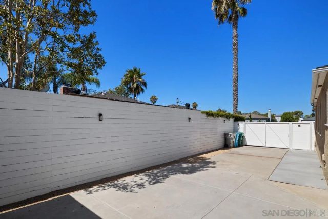 4577 48th Street, San Diego, CA 92115