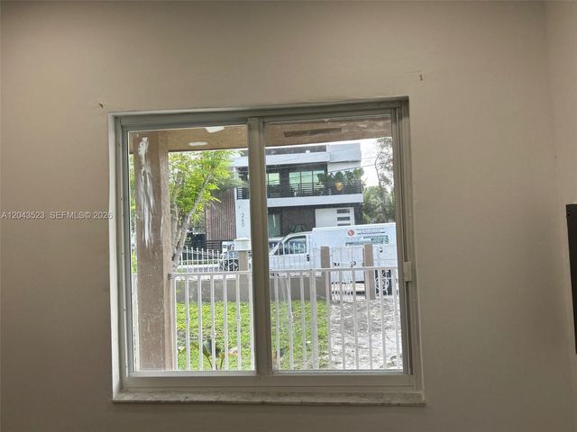 261 NW 49th St A, Miami, FL 33127