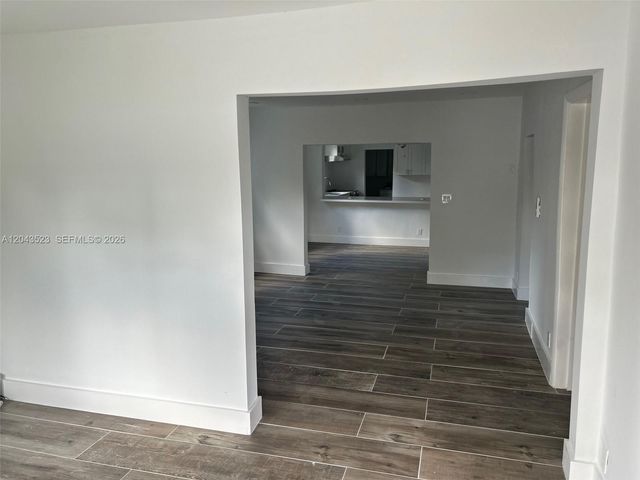 261 NW 49th St A, Miami, FL 33127