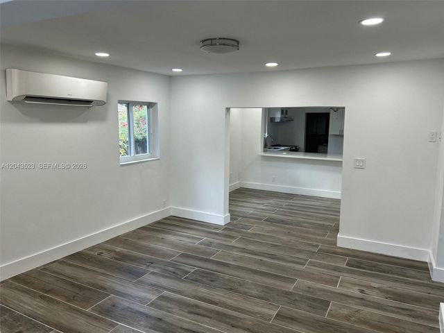 261 NW 49th St A, Miami, FL 33127