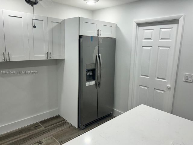 261 NW 49th St A, Miami, FL 33127